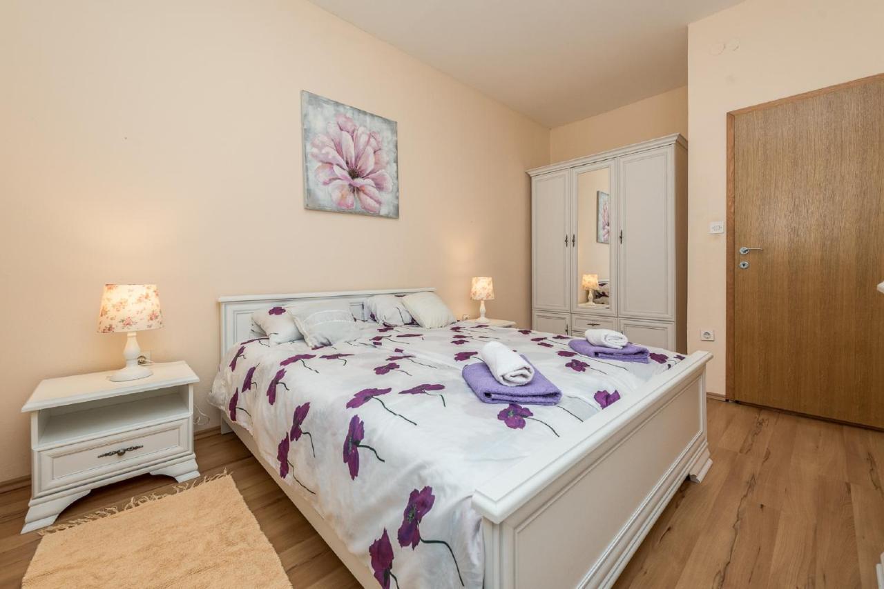 Holiday Home Tower With Private Pool, Sauna And Quads Smilcic المظهر الخارجي الصورة